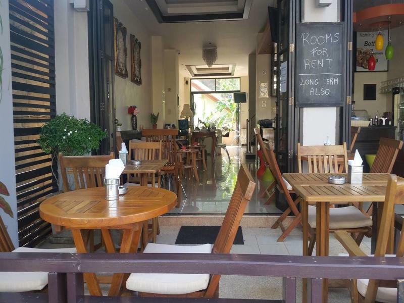 Ban Karon Enjoy'S Beach House & Cafe' מראה חיצוני תמונה