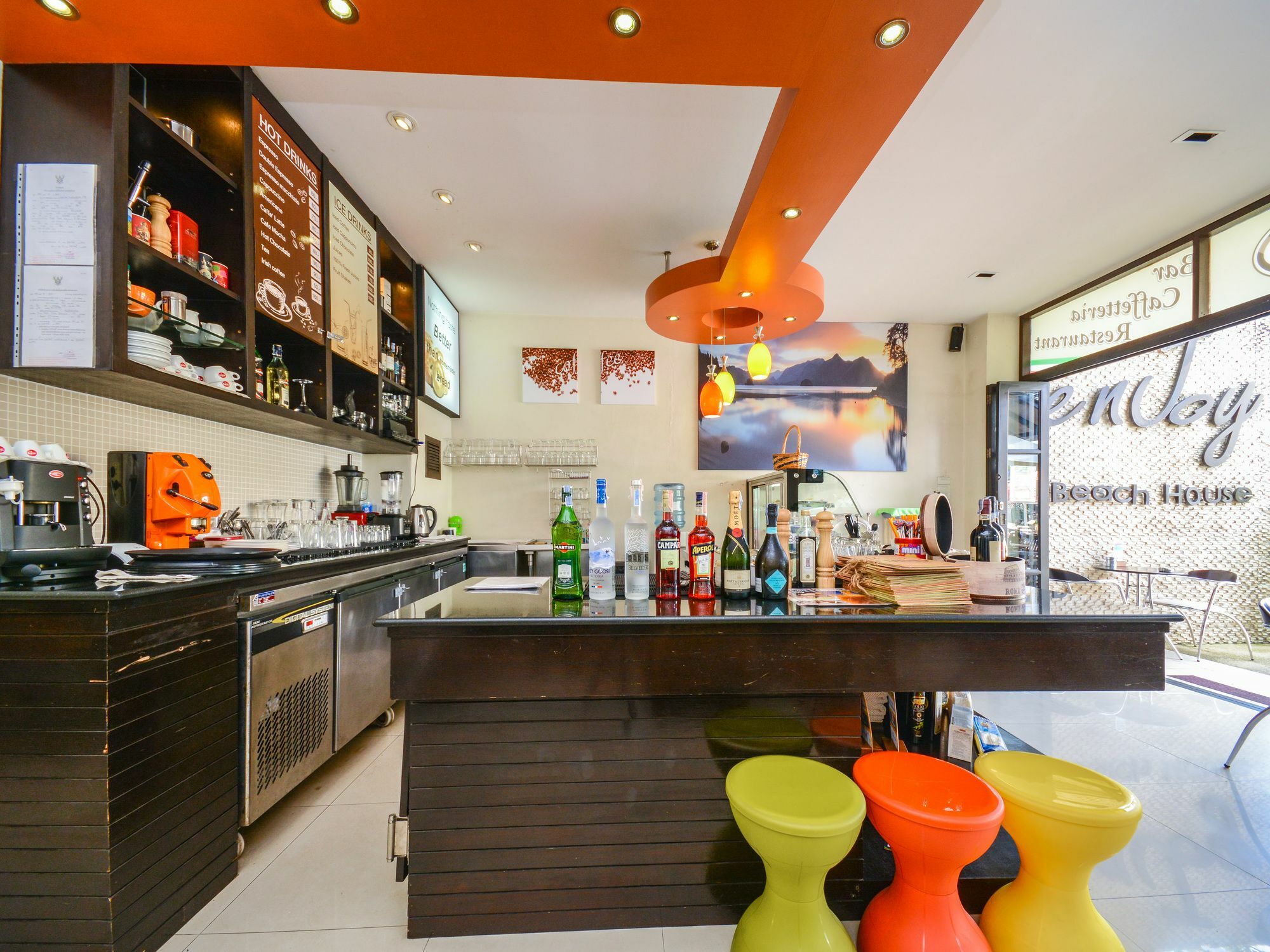Ban Karon Enjoy'S Beach House & Cafe' מראה חיצוני תמונה